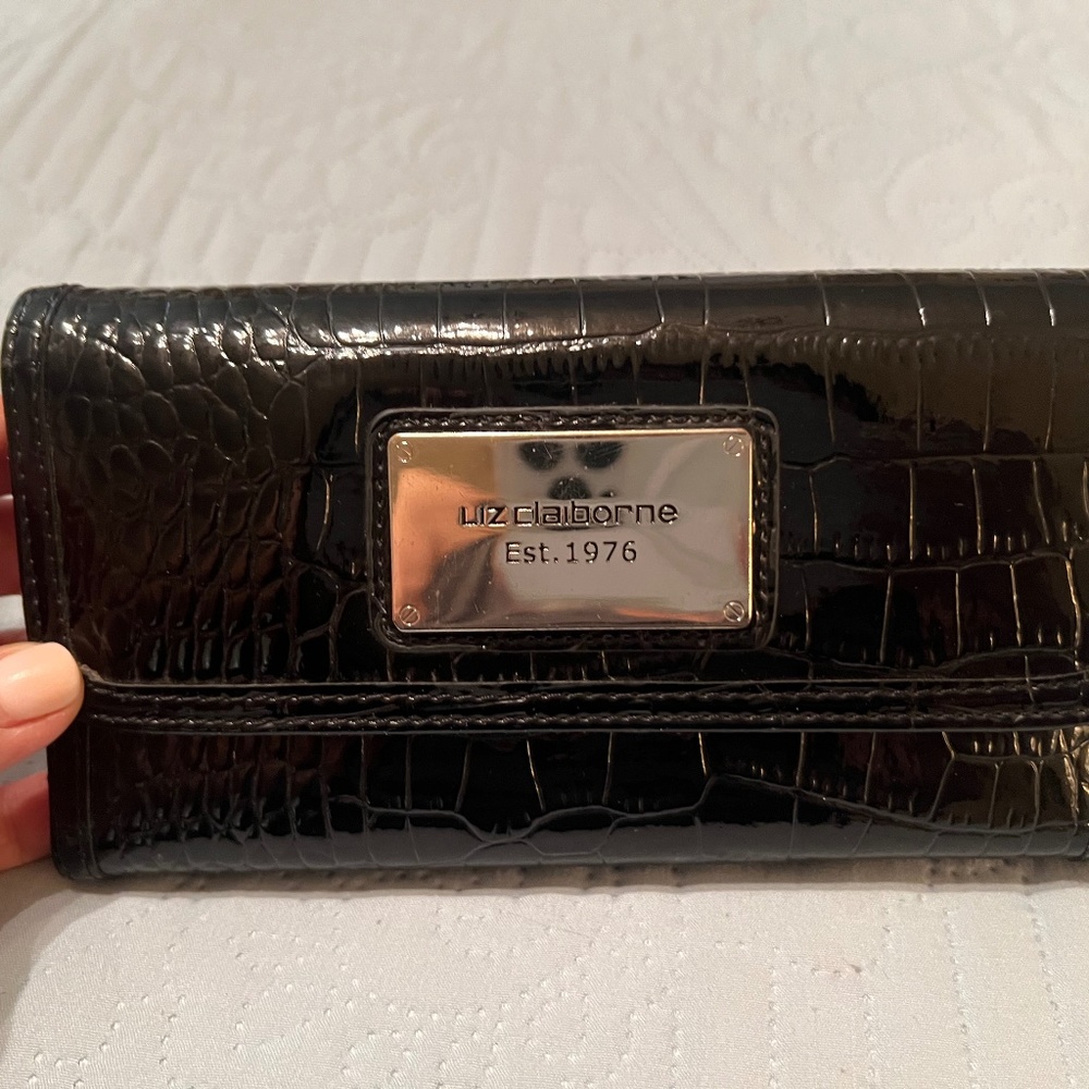 Liz Claiborne Black Pleather Established 1976 Faux Snake Skin Vinyl Wallet